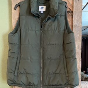 Old Navy Dark Green Puffer Vest